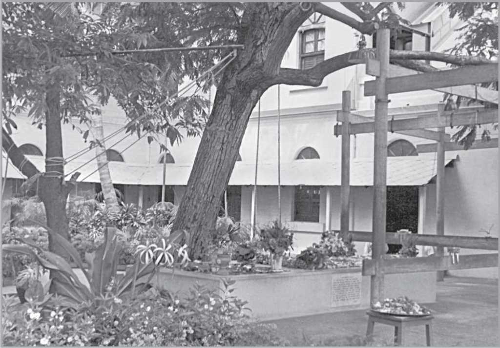 Sri Aurobindo’s Samadhi