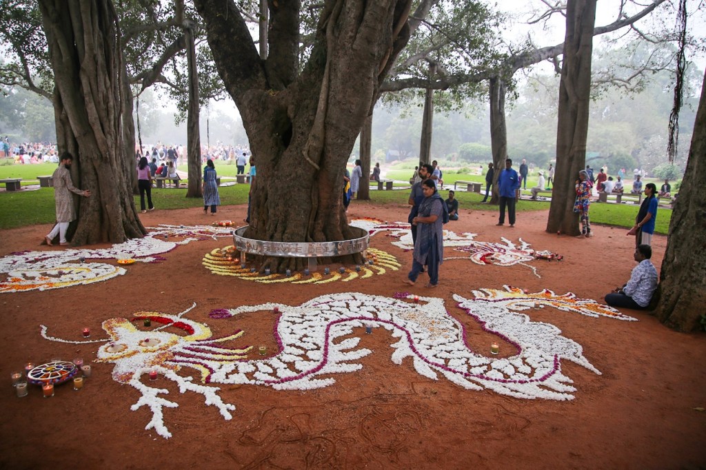 A Happy New Year to All from Auroville